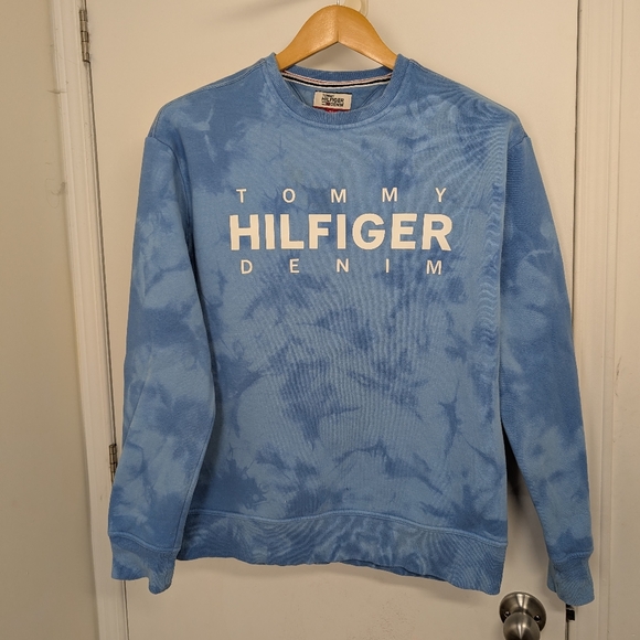 Tommy Hilfiger Sweaters - TOMMY HILFIGER BLUE TIE DYE SWEATER SIZE SMALL OVERSIZED